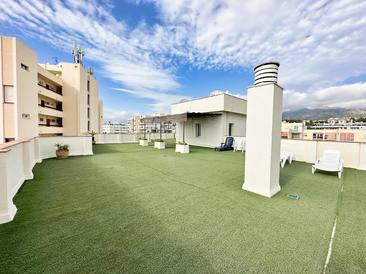 Central Two Bedroom Apartment On The Second Line Of The Beach In Marbella. Espanha